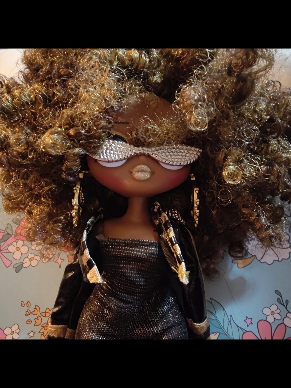 L.O.L. Surprise! O.M.G. Royal Bee